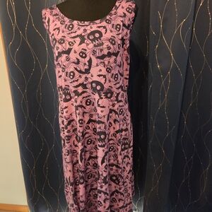 Chic Pink Skull Pattern Midi Dress